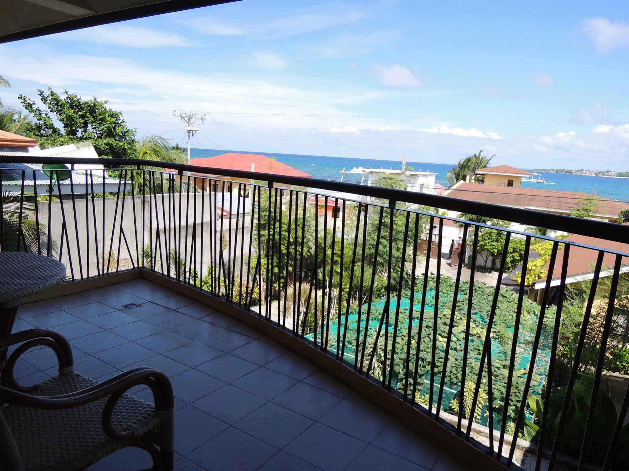 Palms Seaside Inn And Resort Medellin 외부 사진
